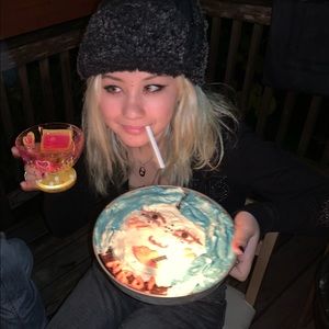 Meet your Posher, Tali